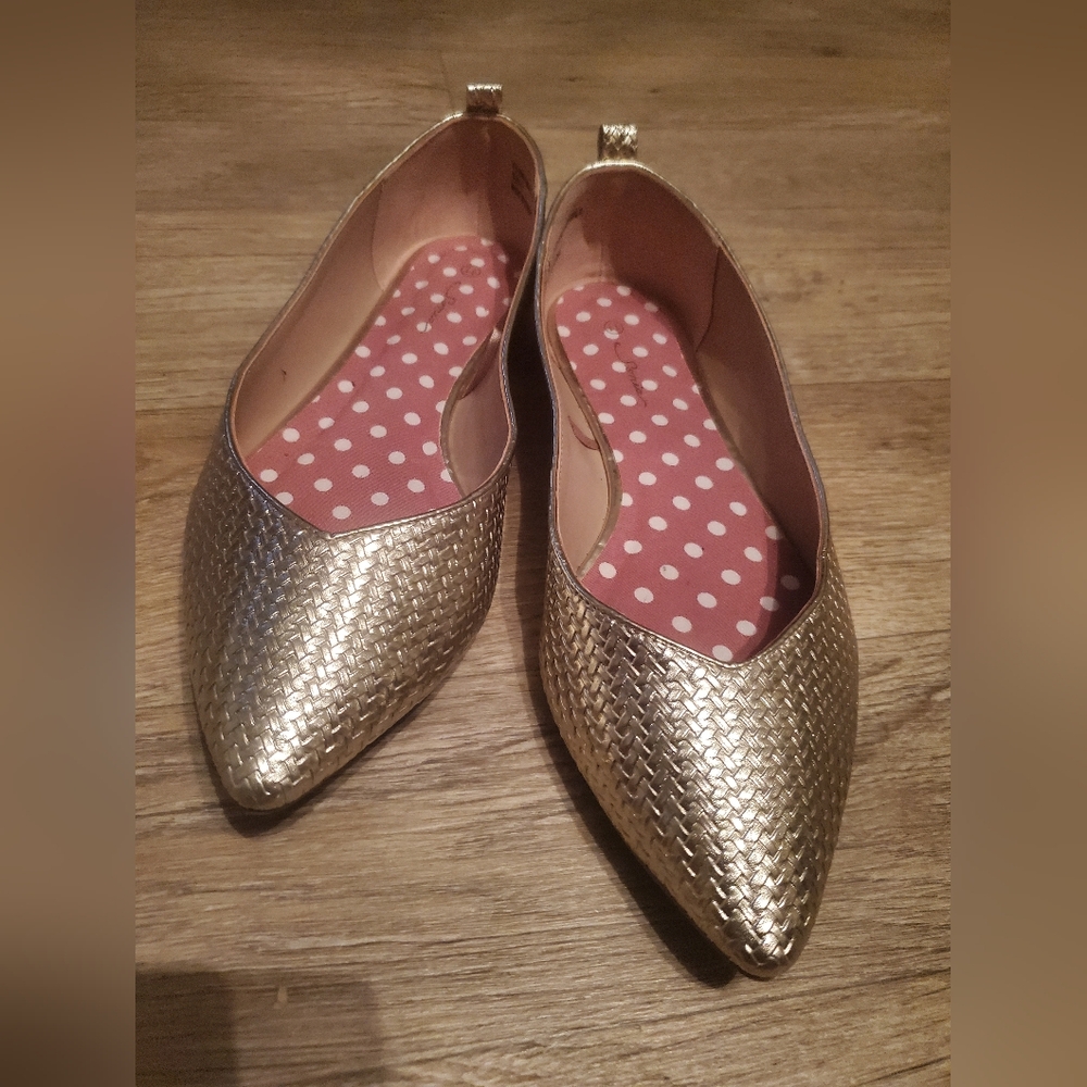 Woven Metallic Pointed Toe Flats - Gold